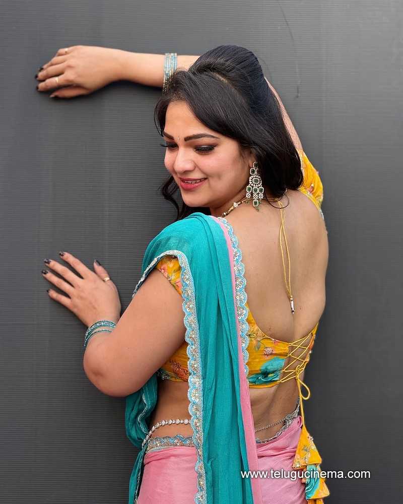 Ashwini Sree feels summer heat