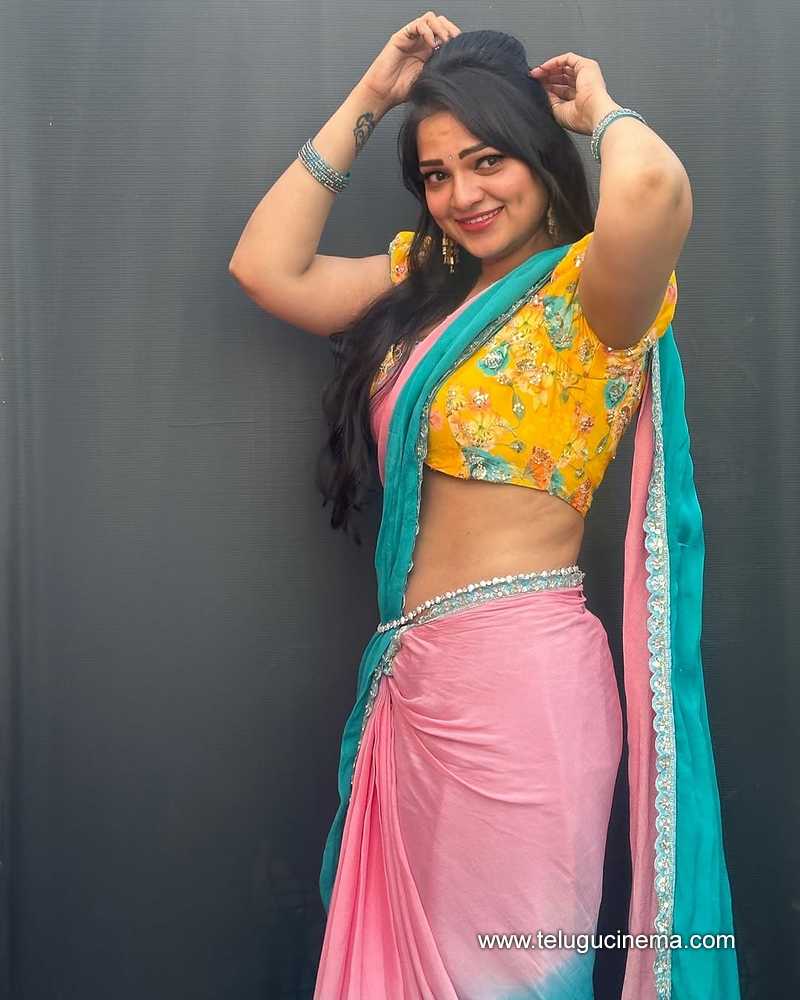 Ashwini Sree feels summer heat