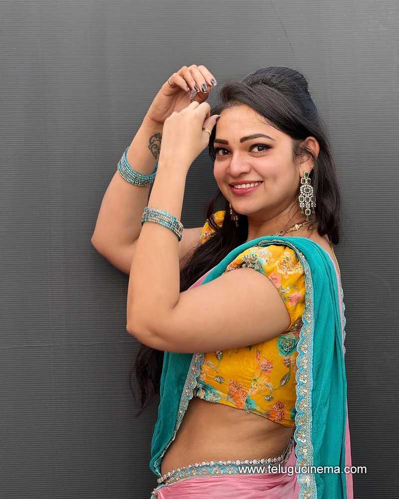 Ashwini Sree feels summer heat