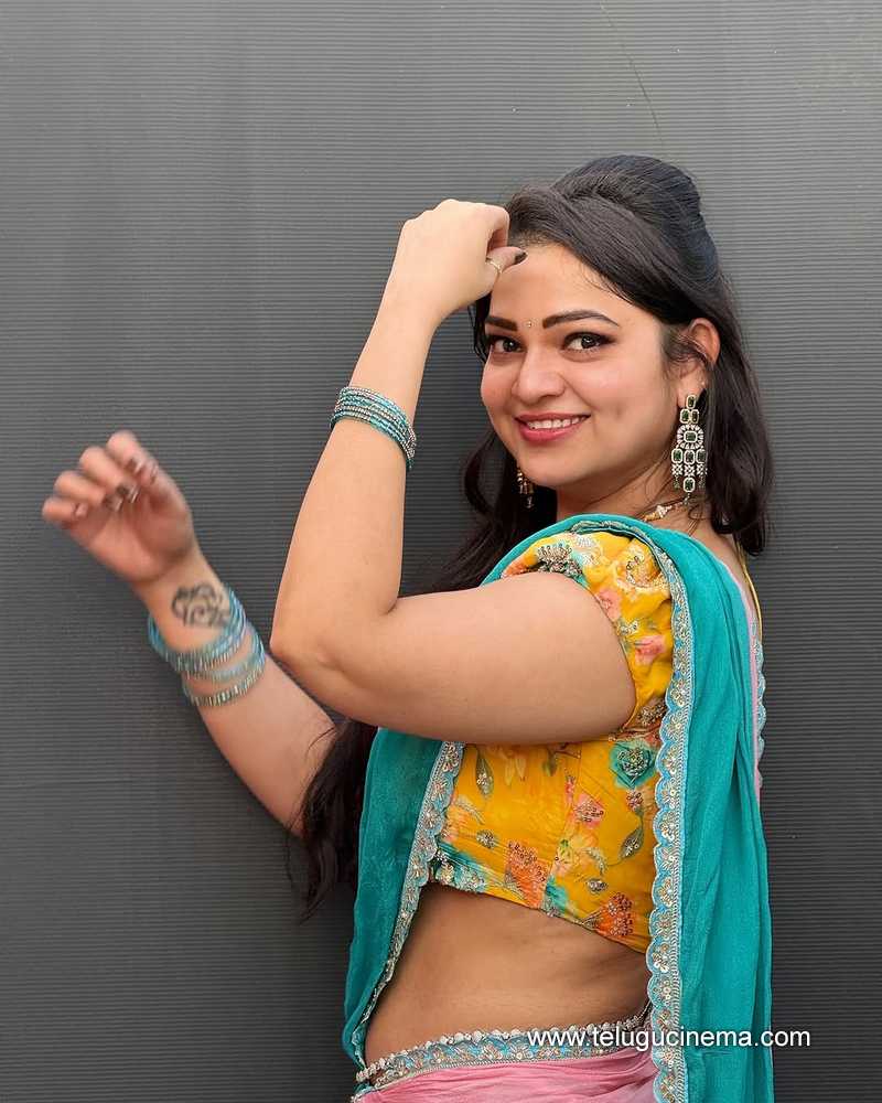 Ashwini Sree feels summer heat