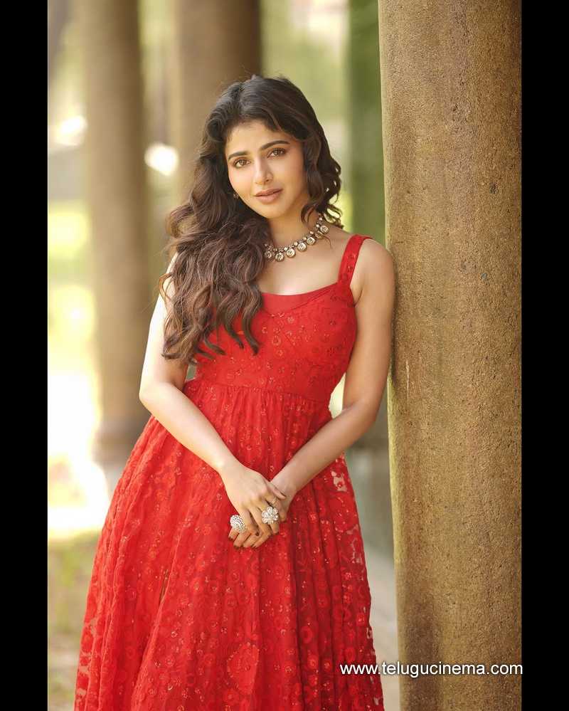 iswarya still 17522504