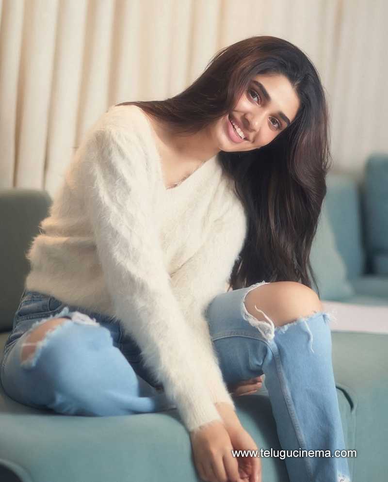 kritishetty stills 27022505