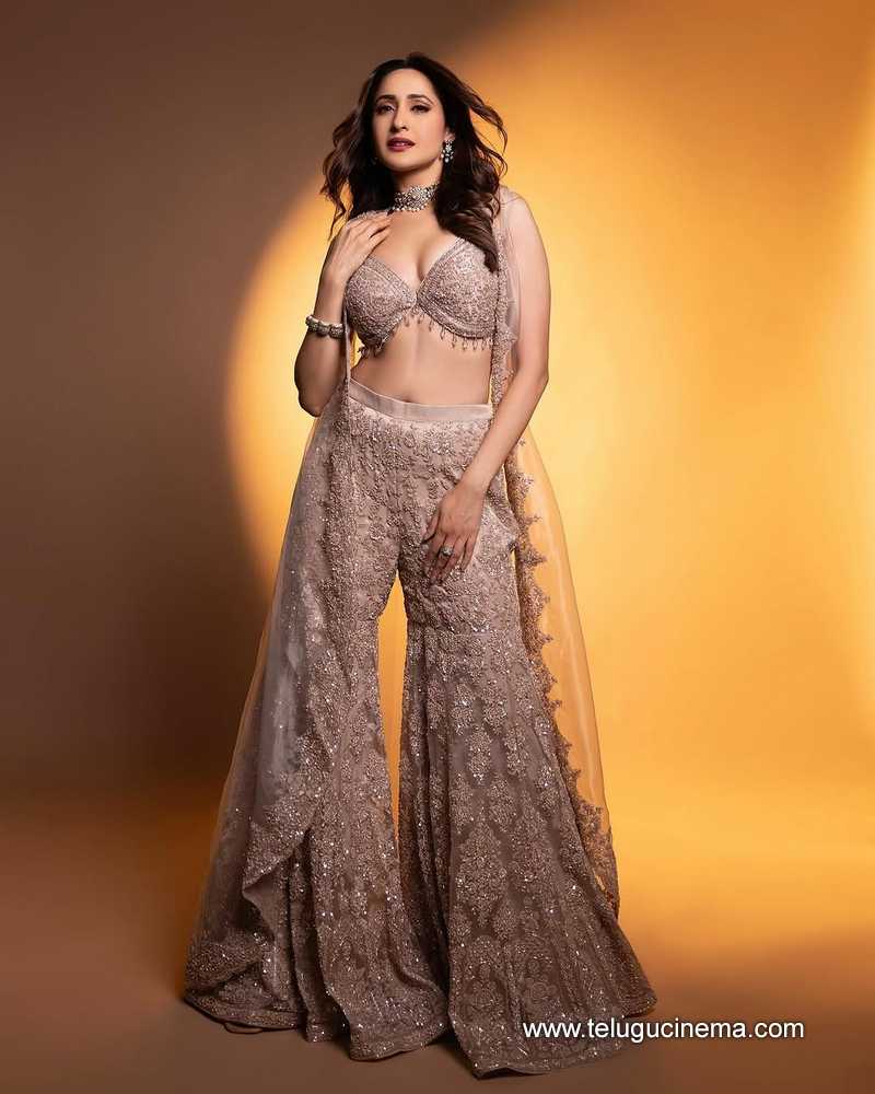 pragya still 18522504