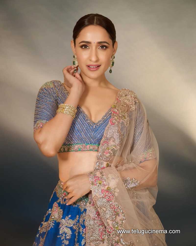 pragya still 6022503