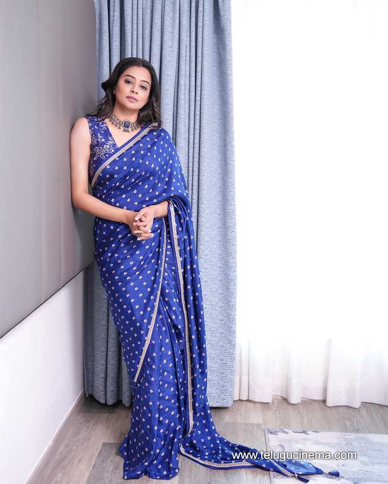 priyamani stills 28022505