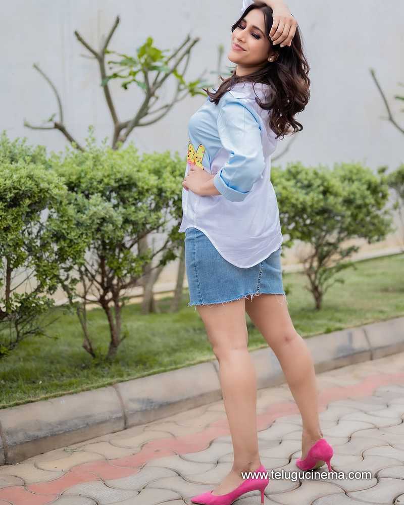 rashmi stills 24022506