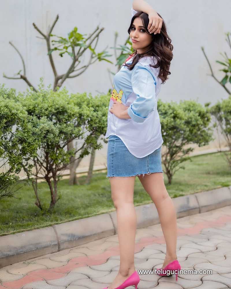 rashmi stills 24022507