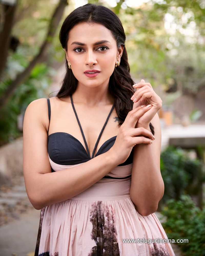 shraddha still 17522506