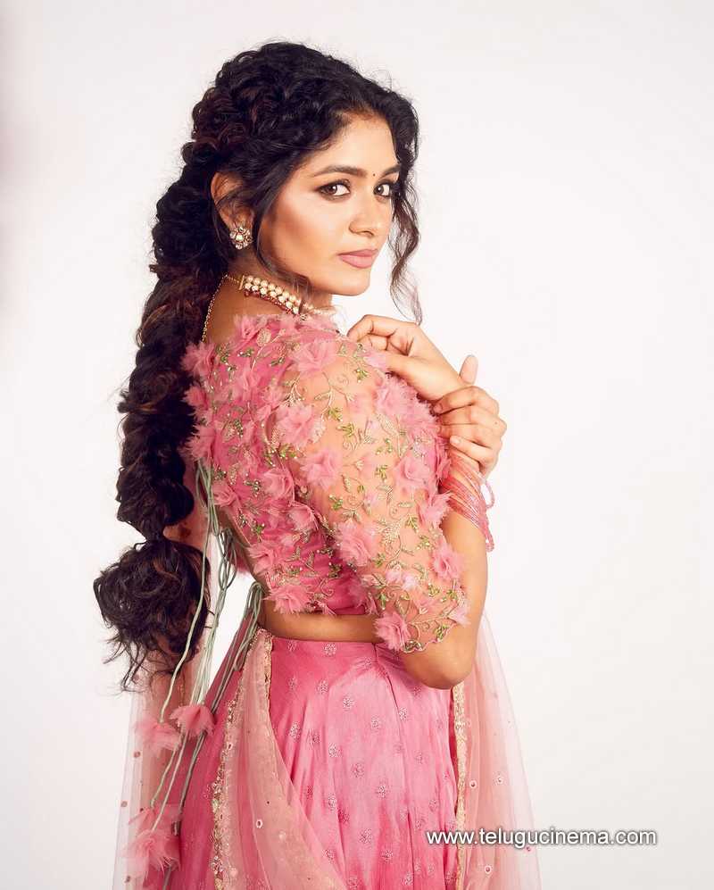 aditi stills 19032509