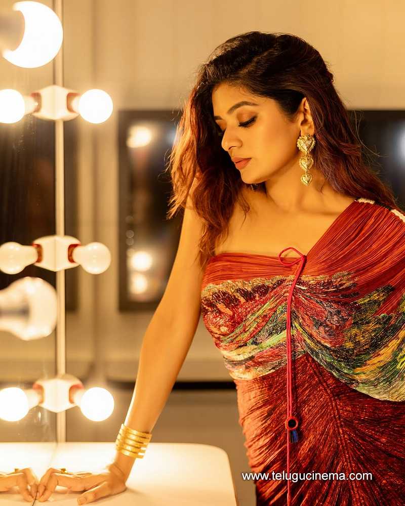 aditi stills 25032505