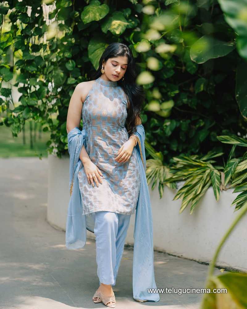 aishwarya stills 29032504