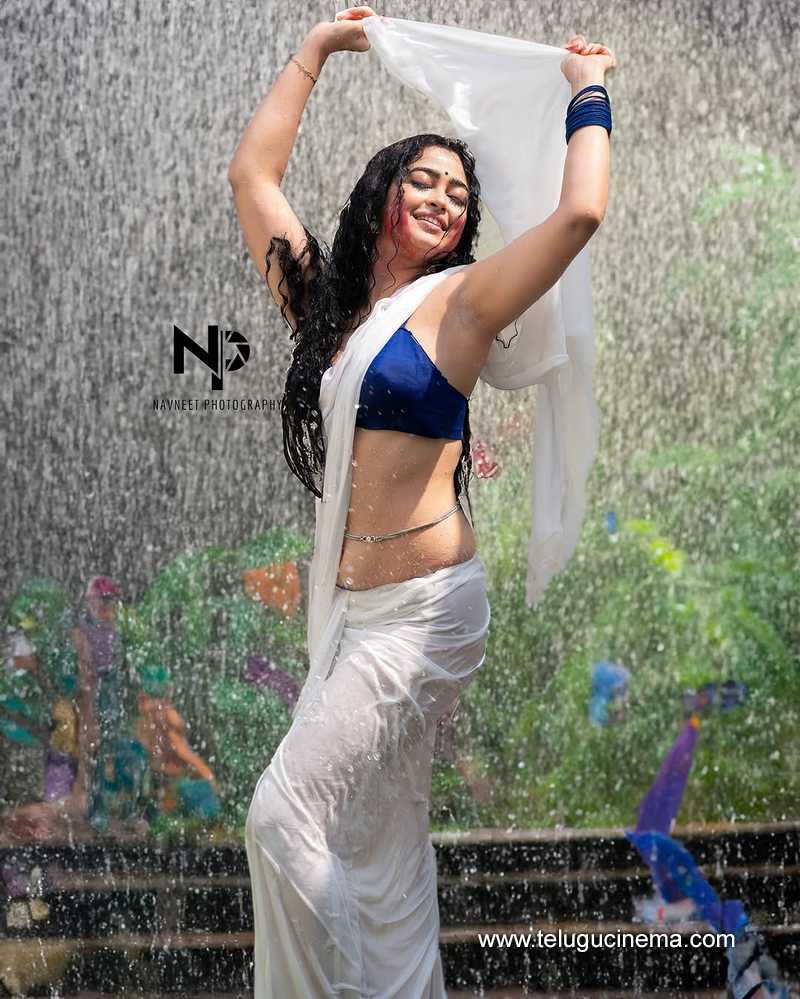 aparna stills 15032503