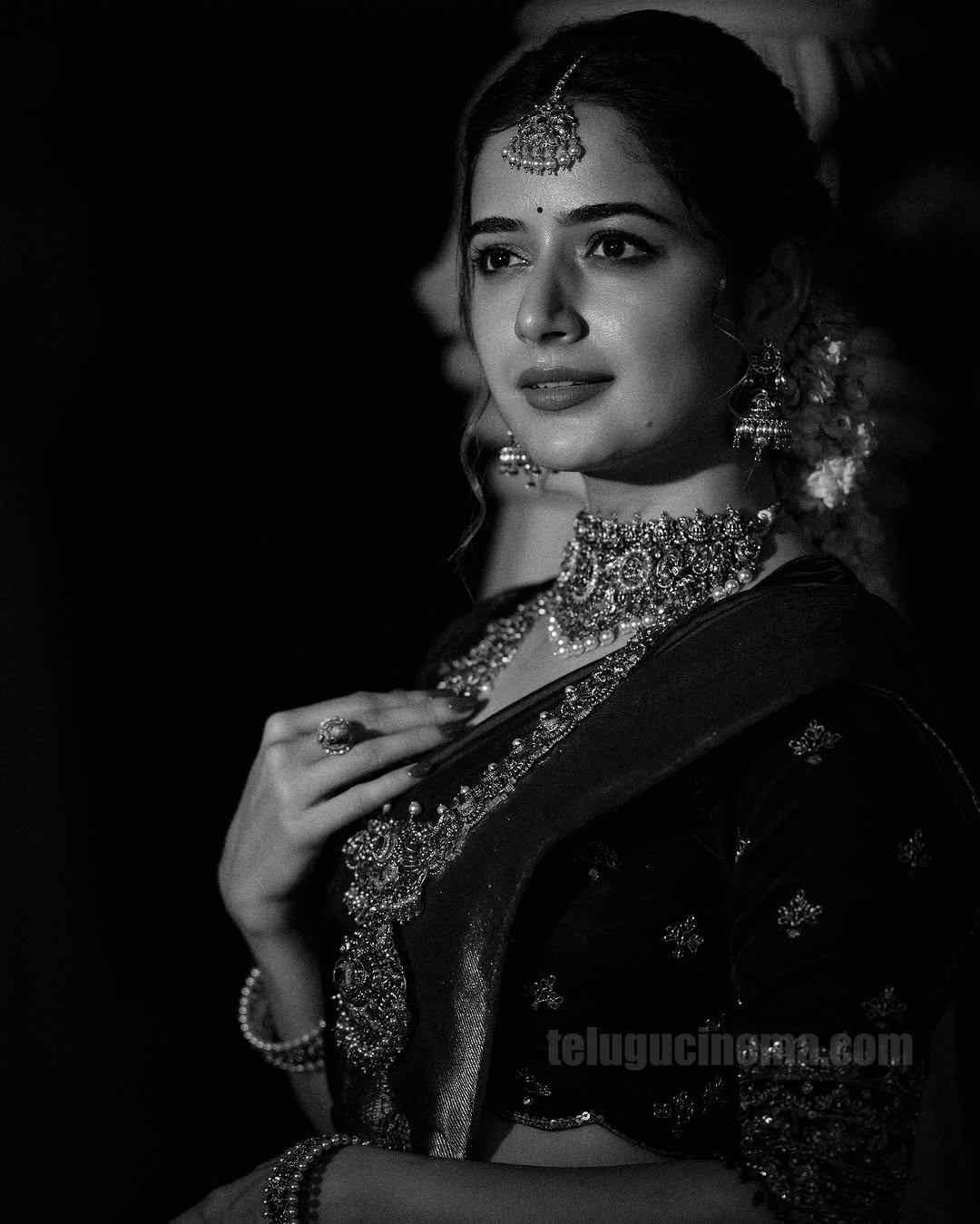Ashika Ranganath’s Ugadi 2025 look