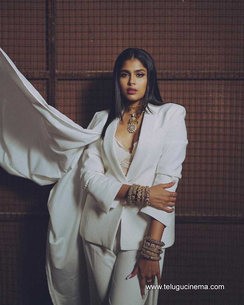 faria stills 28032505