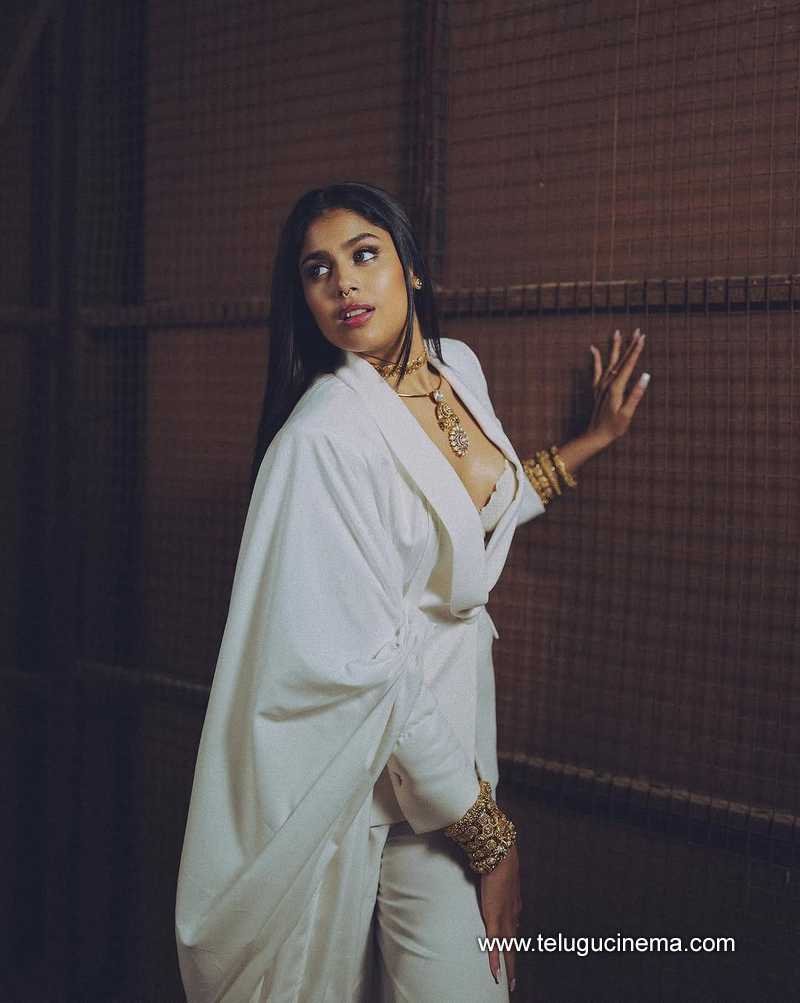faria stills 28032509