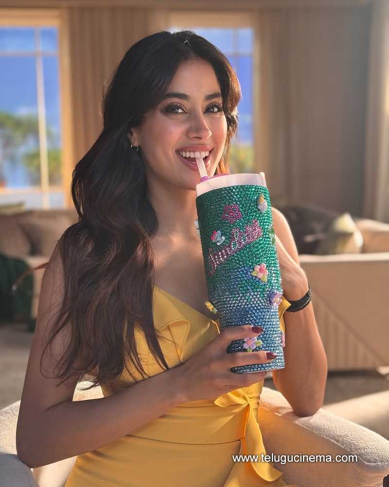 janhvikapoor stills 10032503