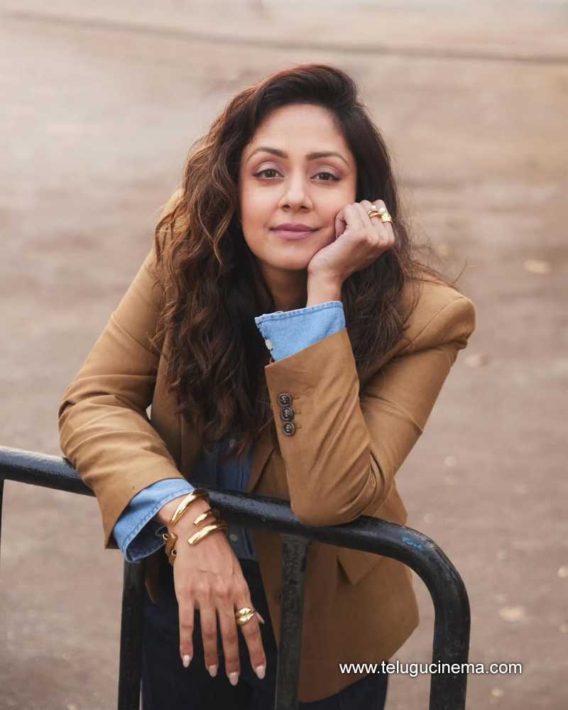 jyothika stills 04032506