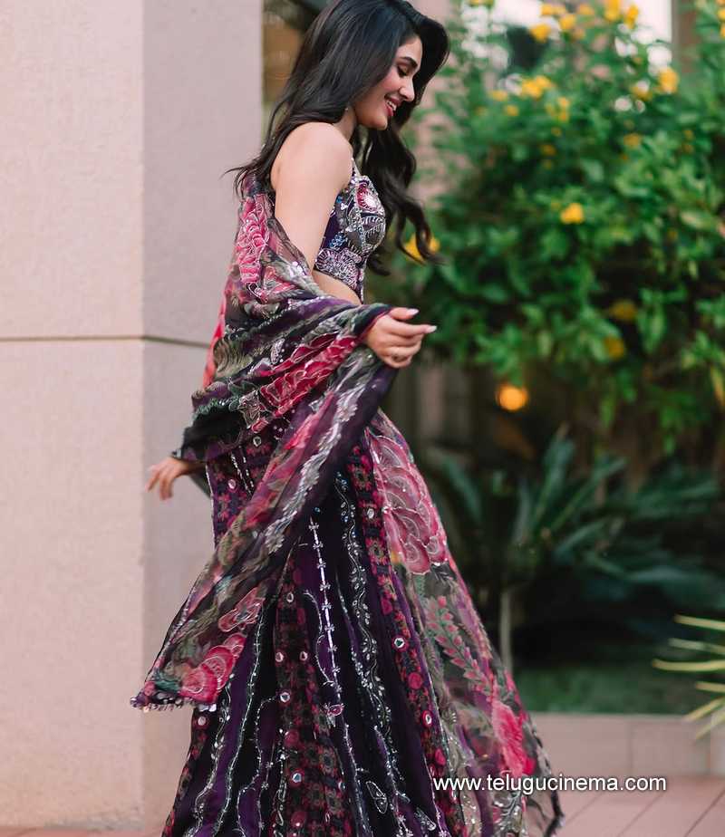 kriti stills 14032503
