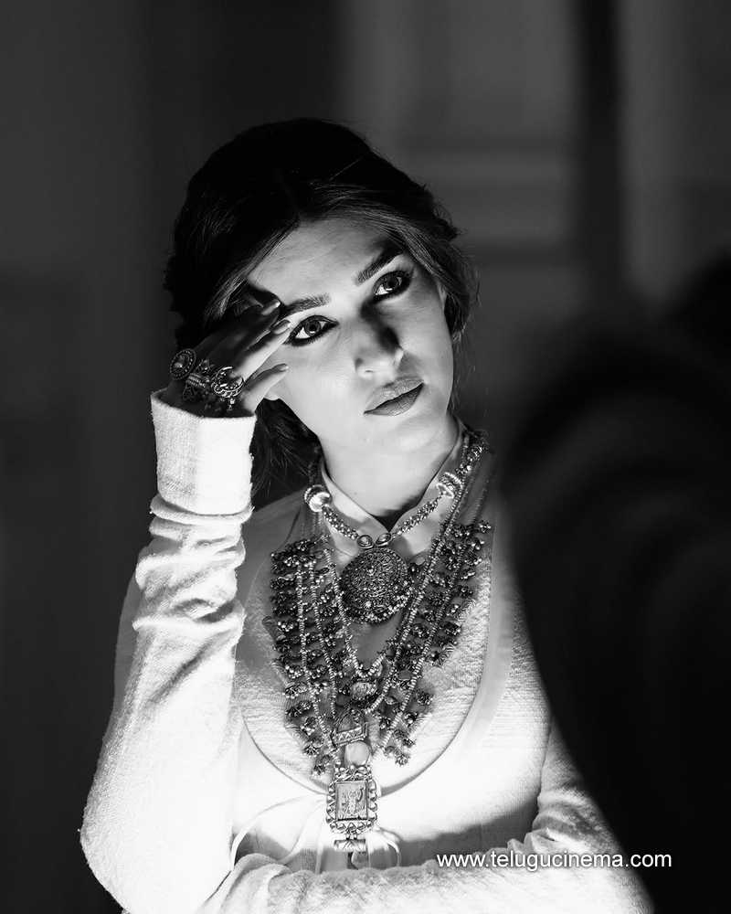 kritisanon stills 10032506