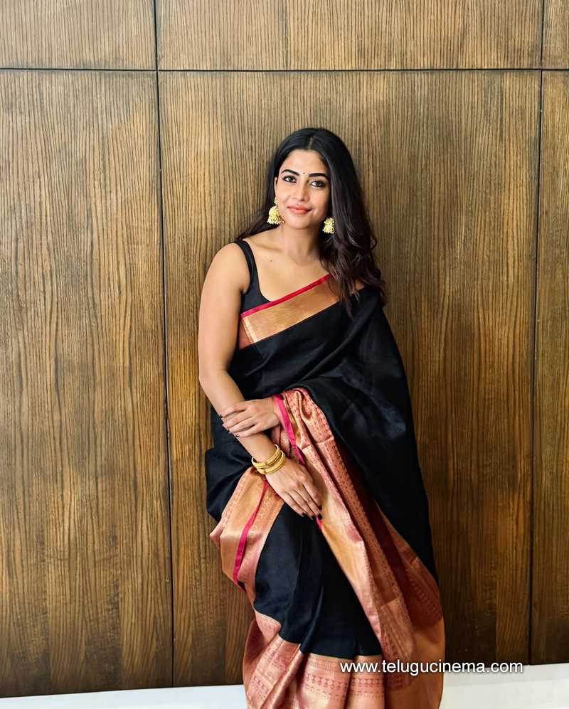 Sampada Gowda in a black Saree | Telugu Cinema