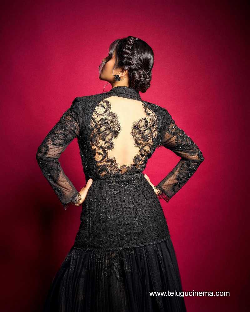 shruti stills 03032509