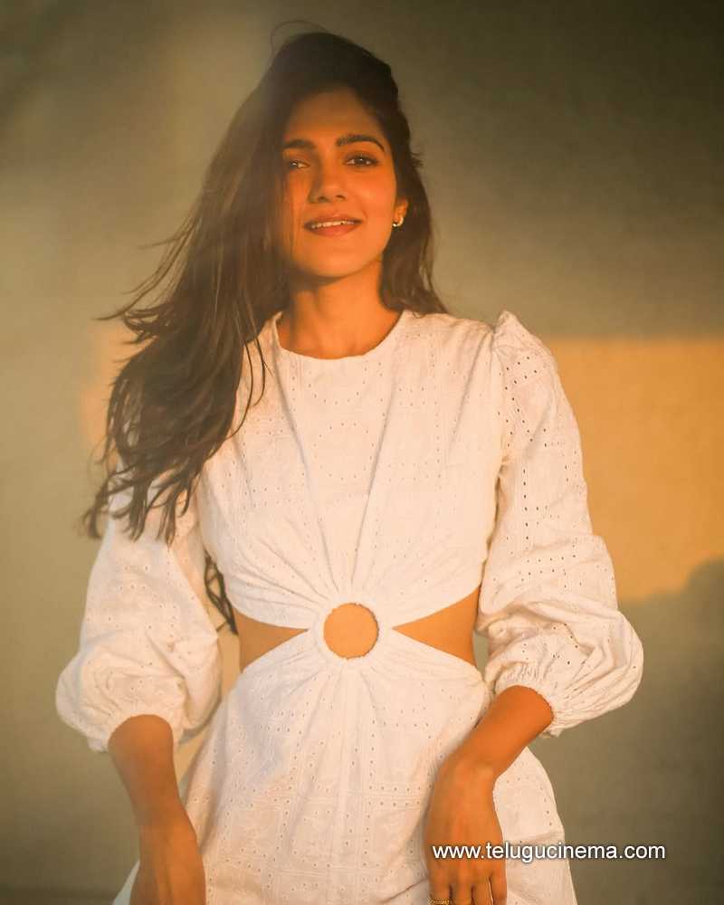 simran stills 26032504