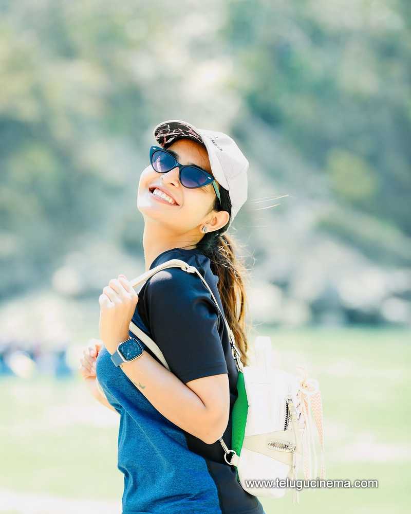 ananya stills 12042505