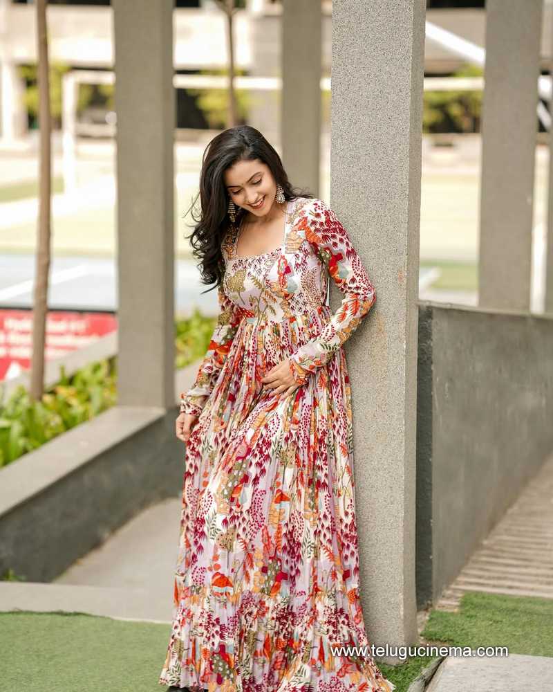 deepika stills 25042503