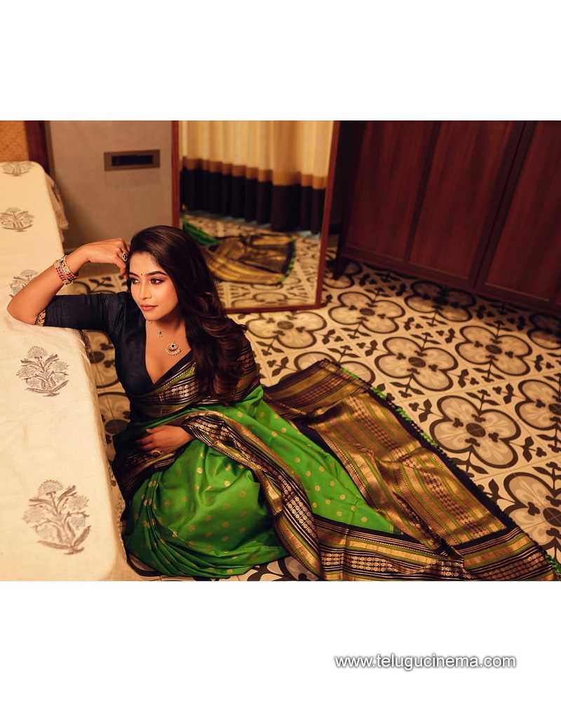 sampada stills 03042503