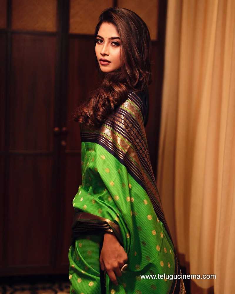sampada stills 03042505