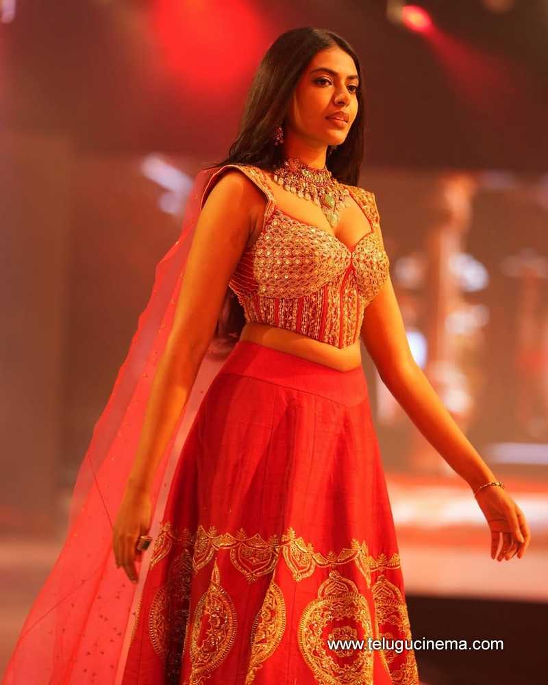 shivani stills 15042503