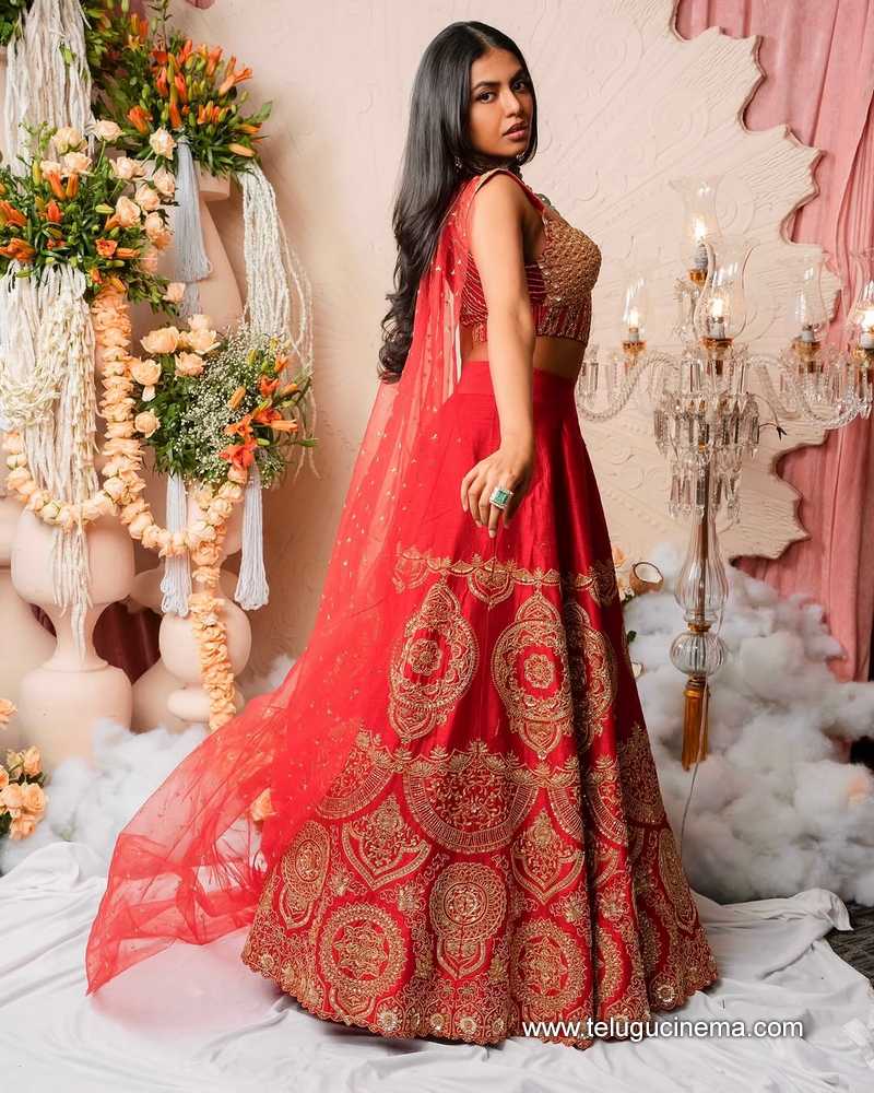 shivani stills 15042507