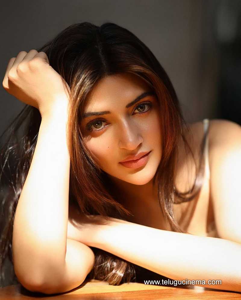 sreeleela stills 18042502