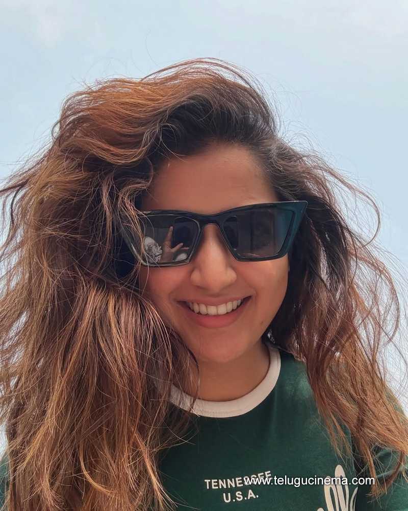 ashikai stills 220525 07