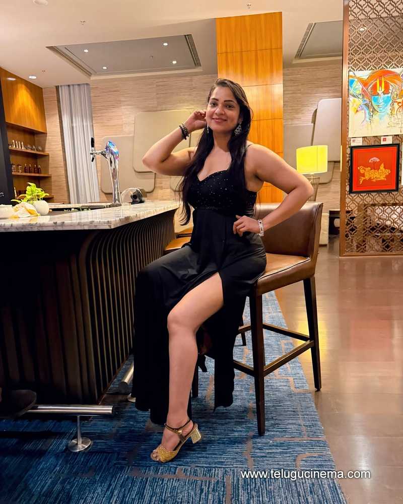 aswini stills 260525 07