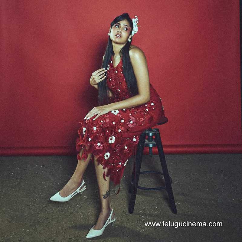 faria stills 080525 03