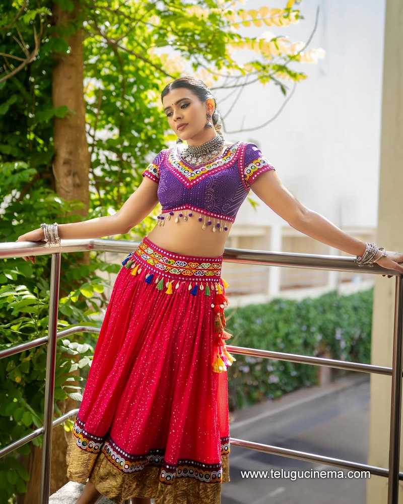 hebah stills 190525 04
