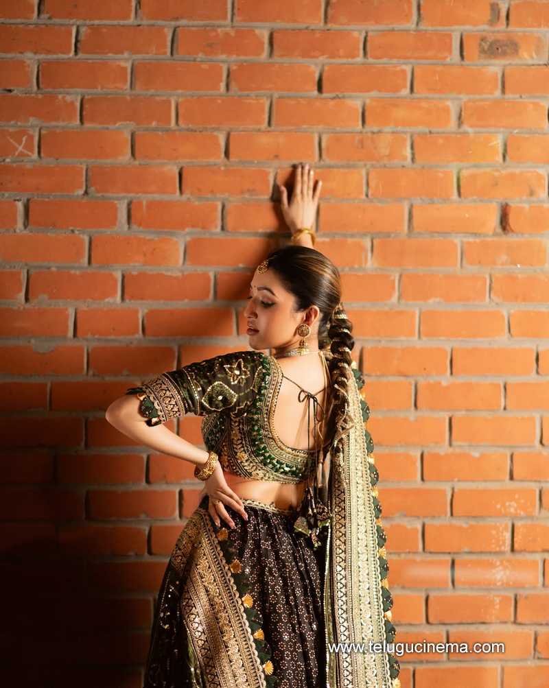 nehashetty stills 01052507