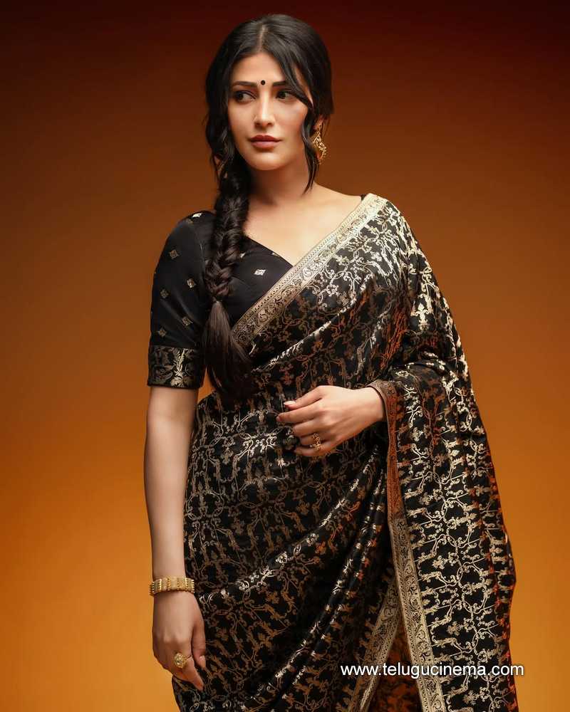 shrutihjasan stills 300525 03