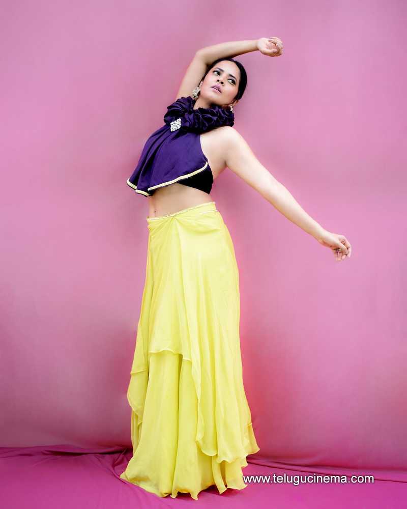 anasuya stills 210625 03
