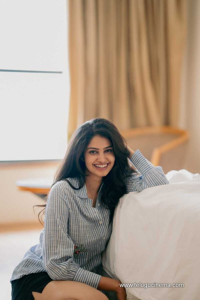 manasa stills 140625 07