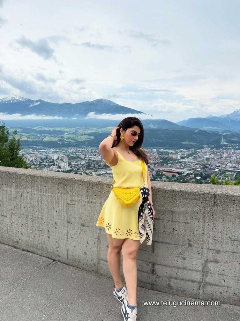 mehreen stills 060625 03