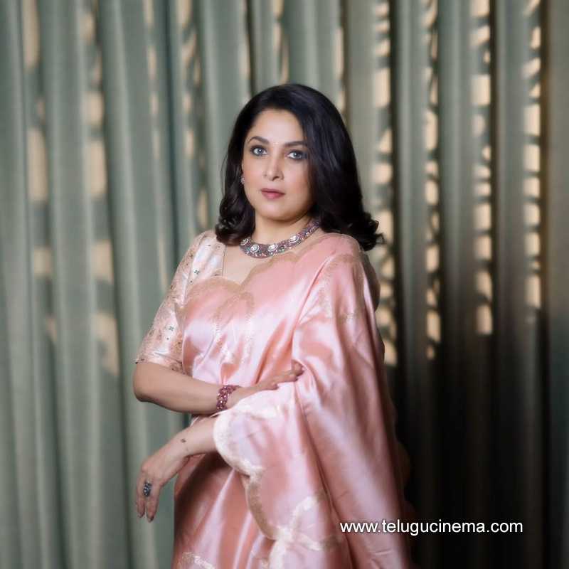 ramya stills 030625 04