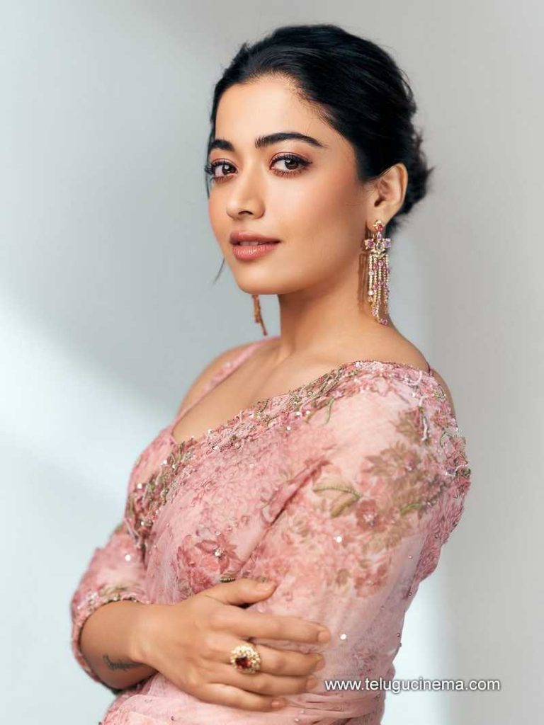 rashmika stills 190625 01