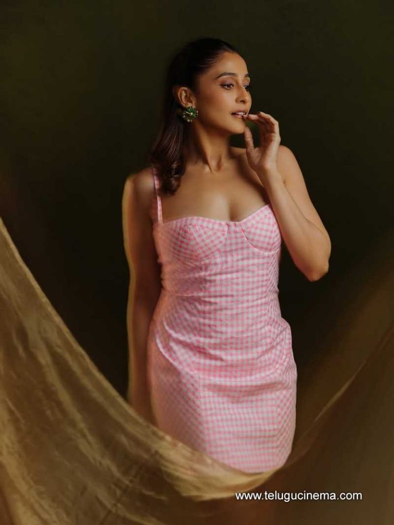 regina stills 240625 05