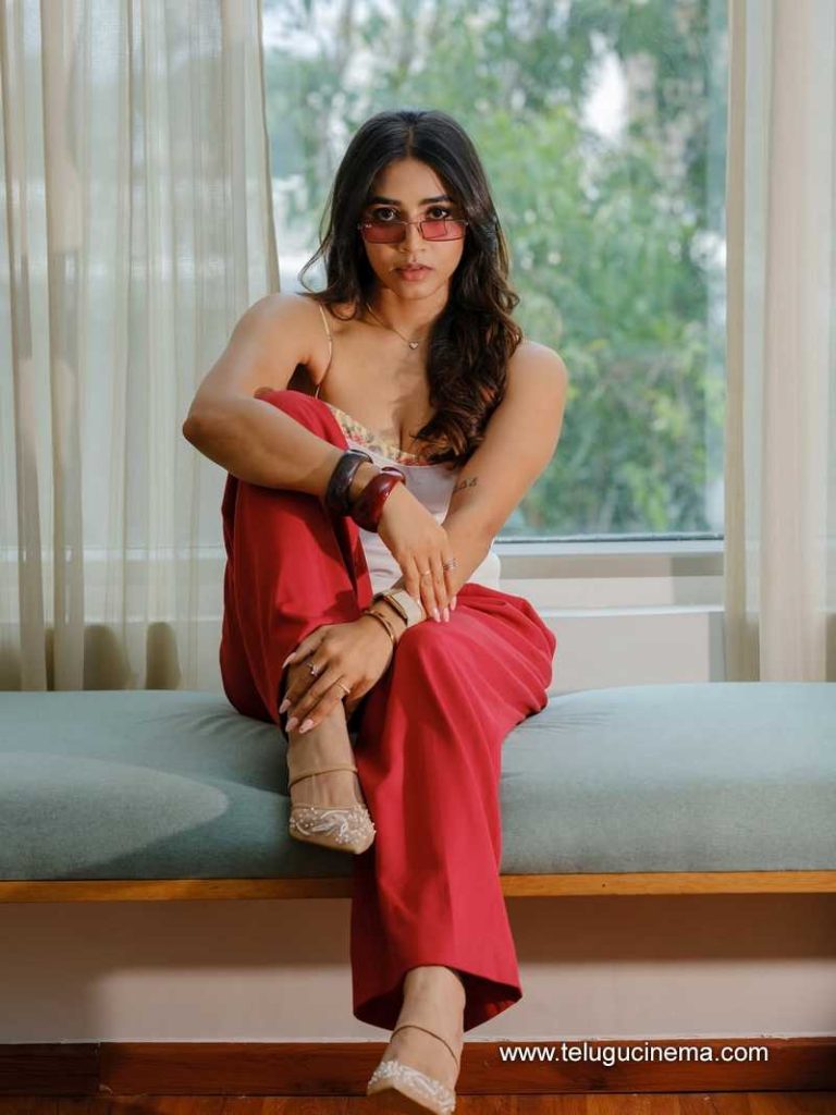 saptami stills 270625 08