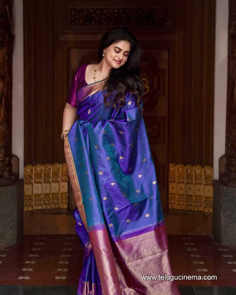 siddhi stills 070625 03