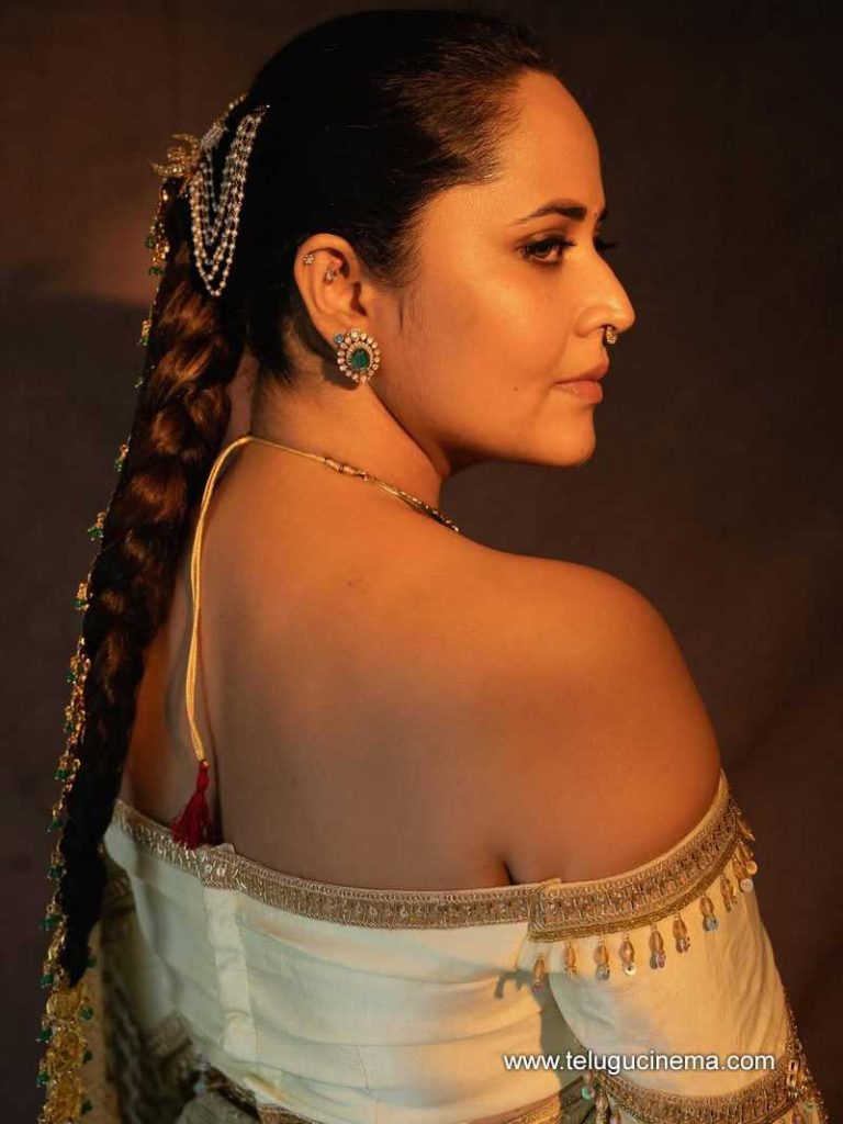 anasuya stlls 070725 05