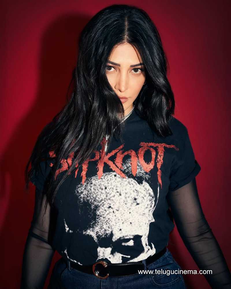 shruti stlls 010725 09