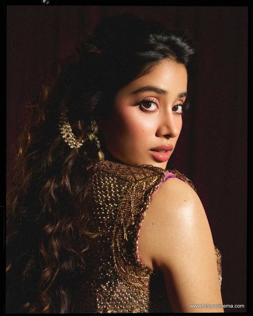 jhanvi photos 300925 08